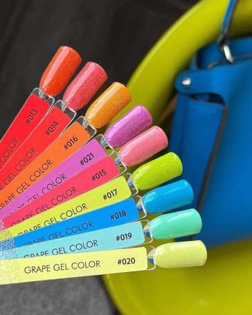 GRAPE  Гель-лак светоотражающий  15мл   №16