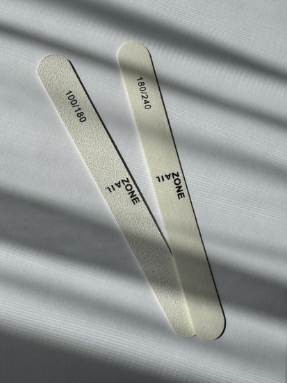 ONE NAIL   Пилка прямая на пластике   БЕЛАЯ   100/180   (50шт)   [39]   Limited
