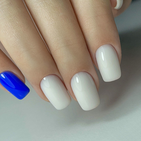 BSG   Base Colloration Hard   #30   20мл   База камуфлирующая жесткая