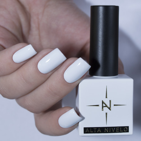 ALTA NIVELO   Гель-лак     10мл   #01   White