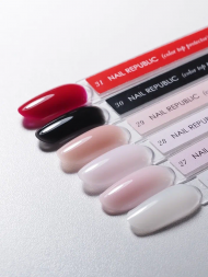 NAIL REPUBLIC   Топ цветной   10мл   Top PROTECTOR   #26   Milk