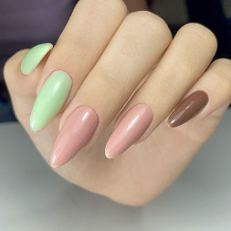 BSG   Base Colloration Hard   #45   20мл   База цветная жесткая