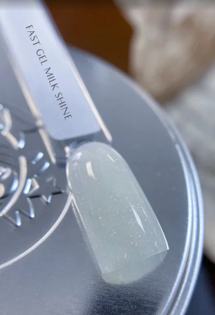 ONE NAIL   Gel Fast   MILK SHINE   30г    Гель для моделирования средней консистенции с шиммером молочный