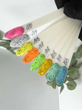 KLIO  Гель-лак  Капсульная  коллекция  8мл  №107  (с черным шиммером)