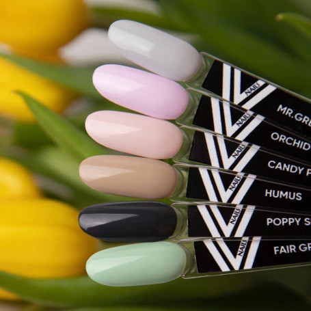 VOGUE NAILS   Гель-лак  10мл  FAIR GREEN