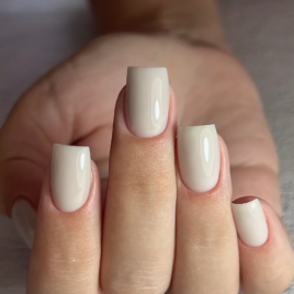 BSG KONFITYUR HB #03 НИЗКАЯ ВЯЗКОСТЬ 13г (шайба) Гель для моделирования средне-жидкий