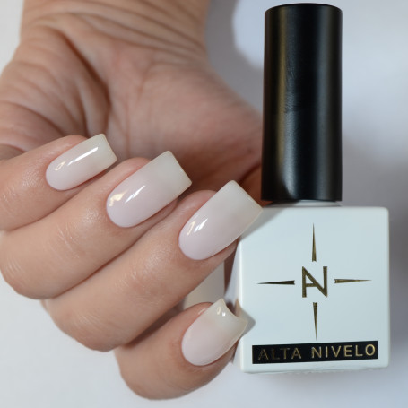 ALTA NIVELO   Гель-лак полупрозрачный молочный   10мл   OLD MONEY   #139