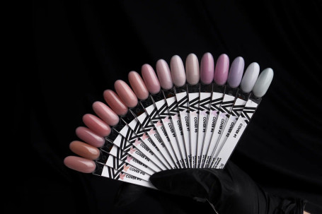 VOGUE NAILS   Камуфлирующая база Strong base  10мл  COVER   #10