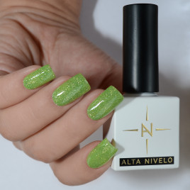 ALTA NIVELO Гель-лак светоотражающий 10мл FLARE #45