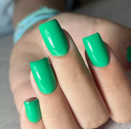 BSG   KONFITYUR HB   #28   НИЗКАЯ ВЯЗКОСТЬ   13г (шайба)   Гель для моделирования средне-жидкий