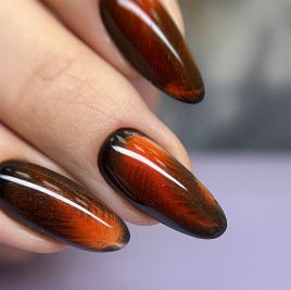 BSG   KONFITYUR ВИТРАЖ   #12   НИЗКАЯ ВЯЗКОСТЬ   13г (шайба)   Гель для моделирования средне-жидкий полупрозрачный витражный