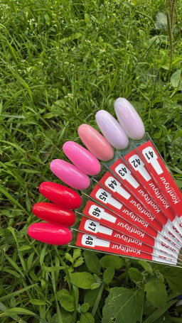 BSG   KONFITYUR во флаконе   #047   НИЗКАЯ ВЯЗКОСТЬ   20мл   Гель для моделирования средне-жидкий