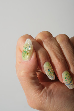 NAIL REPUBLIC   База камуфлирующая с сухоцветами   10мл   Base SAKURA   #204 (5 г)