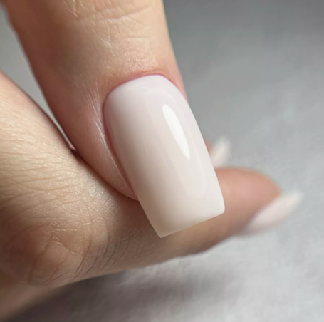 BSG   KONFITYUR HB   #44   НИЗКАЯ ВЯЗКОСТЬ   13г (шайба)   Гель для моделирования средне-жидкий